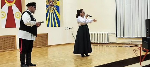 Агитбригада Росгвардии с участием Суховых порадовала зрителей в подмосковном Чкаловске